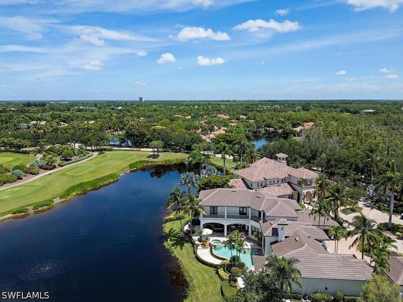 4 bedroom SingleFamilyResidence at 23850 Messina Ct, Messina Court, Estero — photo 2