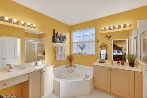 7005 Romana Way 1701, Naples FL - photo 22 of 41