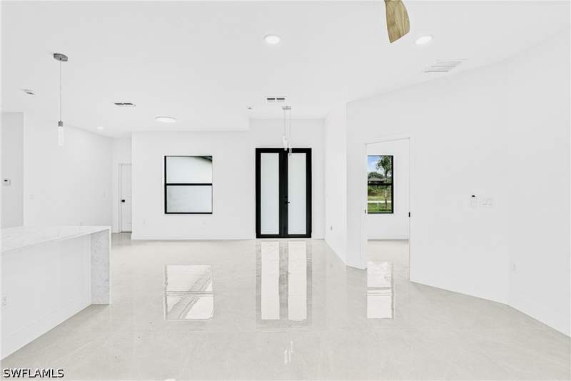 3 bedroom SingleFamilyResidence at 343 Pullman St, Lehigh Acres, Lehigh Acres — photo 5