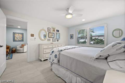 1021 3rd St S 112, Naples FL - photo 16 of 27
