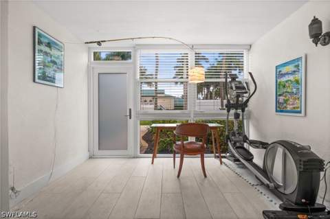 1021 3rd St S 112, Naples FL - photo 23 of 27