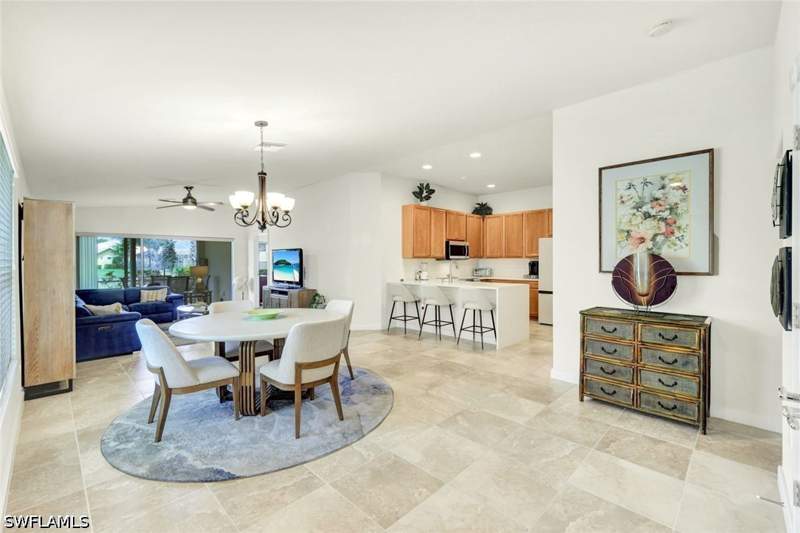 3 bedroom Attached at 28729 Xenon WAY, VILLAGE WALK OF BONITA SPRINGS, Bonita Springs — photo 1