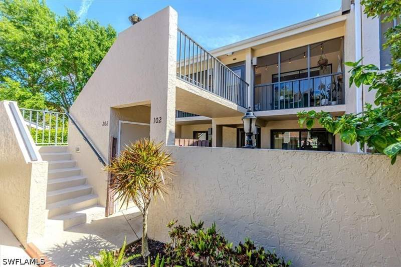 2 bedroom Condominium at 15450 Cedarwood Ln 202, Sandy Pines, Naples — photo 5