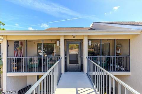 15450 Cedarwood Ln 202, Naples FL - photo 6 of 34