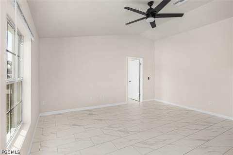 923 NE 1st Ave, Cape Coral FL - photo 6 of 37