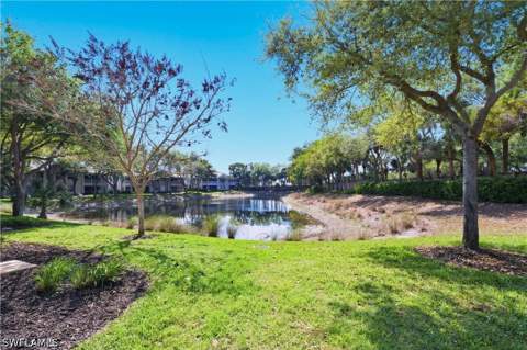 7131 Blue Juniper Ct 202, Naples FL - photo 24 of 31