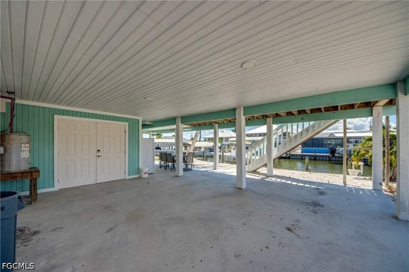 2 bedroom SingleFamilyResidence at 2360 Oleander St, Pine Island Shores Unit 2, St James City — photo 4