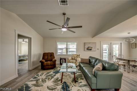 2360 Oleander St, St James City FL - photo 6 of 34