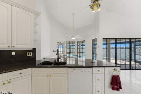 837 SW 2nd Ave, Cape Coral FL - photo 7 of 50
