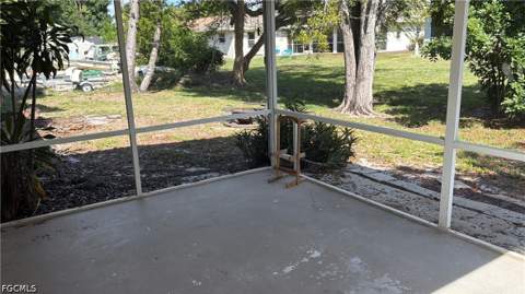 8072 Sandpiper Rd, Fort Myers FL - photo 10 of 12