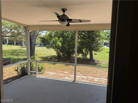 8072 Sandpiper Rd, Fort Myers FL - photo 9 of 12