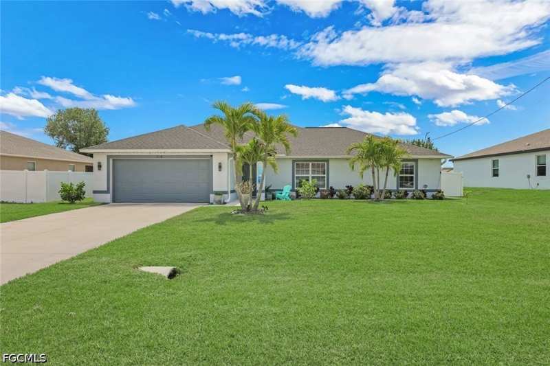3 bedroom SingleFamilyResidence at 2118 SW 12th Ter, Cape Coral, Cape Coral — photo 1