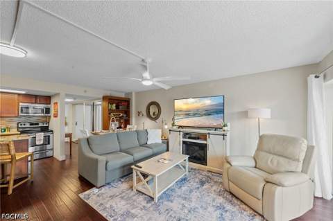 1 Bluebill Ave 402, Naples FL - photo 14 of 39