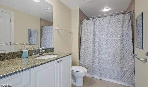 2825 Palm Beach Blvd 418, Fort Myers FL - photo 7 of 16