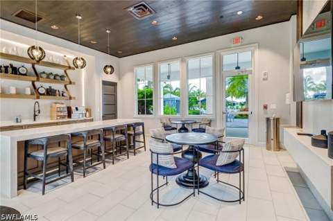 9175 Cayman Dr, Naples FL - photo 21 of 31