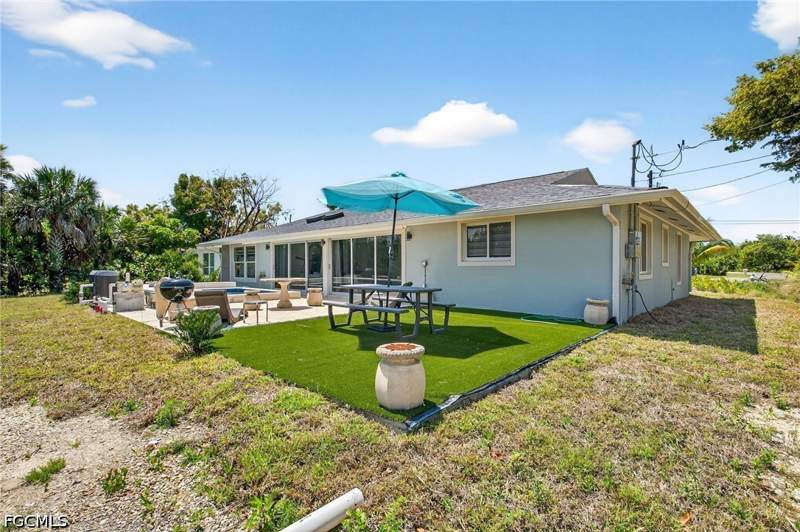 3 bedroom SingleFamilyResidence at 1874 Ibis Ln, Sanibel Lake Estates, Sanibel — photo 3