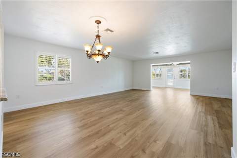 1460 Tredegar Dr, Fort Myers FL - photo 7 of 43