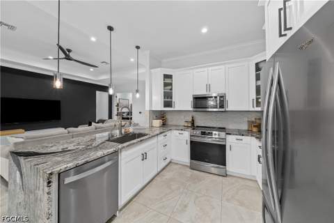 4498 8th St NE, Naples FL - photo 12 of 50