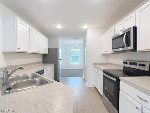 2908 24th St SW, Lehigh Acres FL - photo 11 of 44