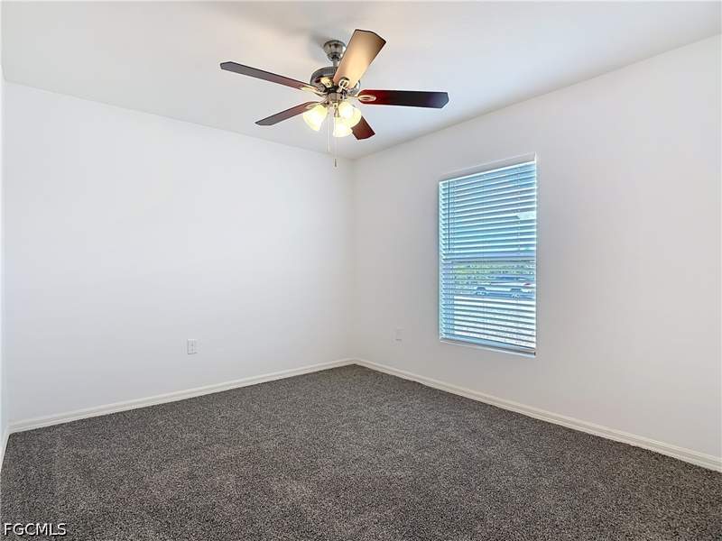 3 bedroom SingleFamilyResidence at 2908 24th St SW, Lehigh Acres, Lehigh Acres — photo 5
