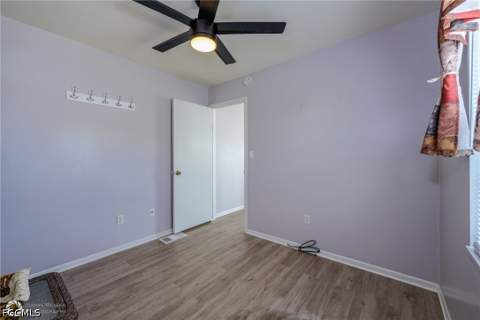 11089 Sunglow Ln, Fort Myers FL - photo 6 of 34