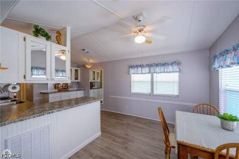 11089 Sunglow Ln, Fort Myers FL - photo 8 of 34