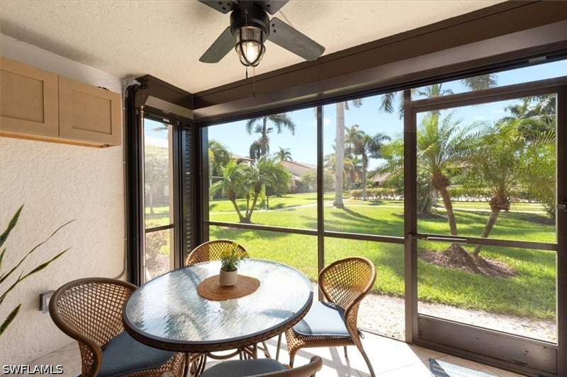 2 bedroom Condominium at 811 W Elkcam Cir D2, Court Of Palms, Marco Island — photo 5