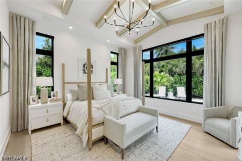 767 Park Shore Dr, Naples FL - photo 12 of 41
