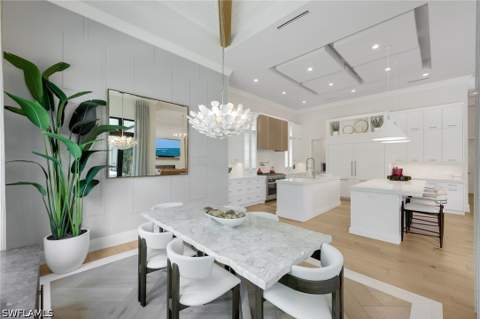 767 Park Shore Dr, Naples FL - photo 7 of 41
