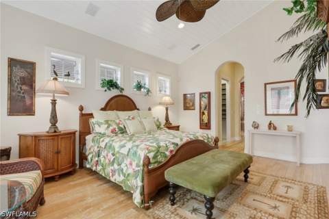 1510 Chesapeake Ave, Naples FL - photo 14 of 34