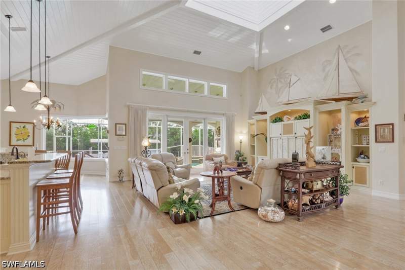 3 bedroom SingleFamilyResidence at 1510 Chesapeake Ave, Oyster Bay, Naples — photo 3