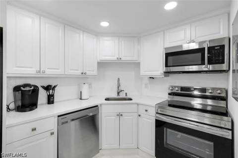 5 Bluebill Ave 410, Naples FL - photo 9 of 37
