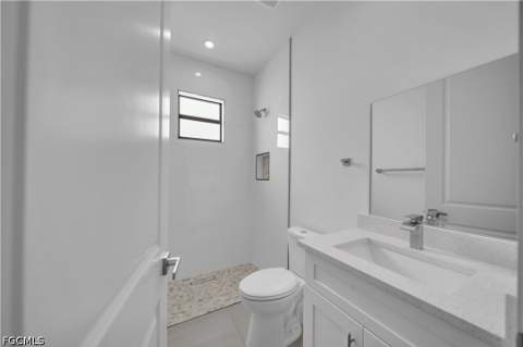 211 NE 15th Ter, Cape Coral FL - photo 21 of 45
