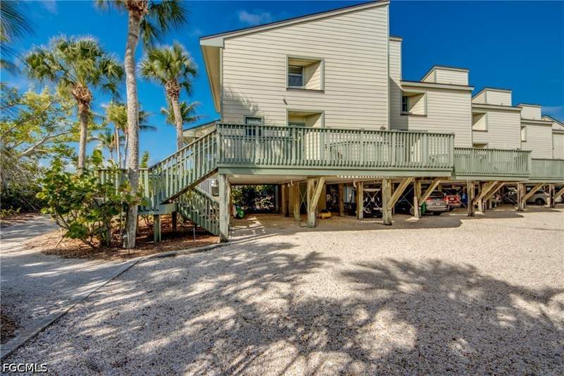2 bedroom Townhouse at 16649 Bocilla Palms DR 29, BOCILLA ISLAND CLUB CONDO, Bokeelia — photo 2