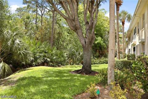 817 Carrick Bend Cir 201, Naples FL - photo 13 of 31