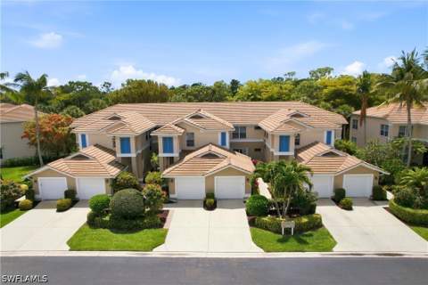 817 Carrick Bend Cir 201, Naples FL - photo 24 of 31