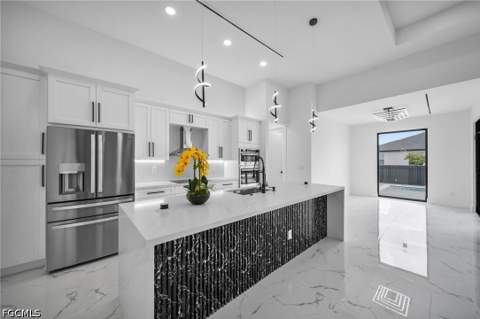 1237 NW 37th Ave, Cape Coral FL - photo 9 of 41