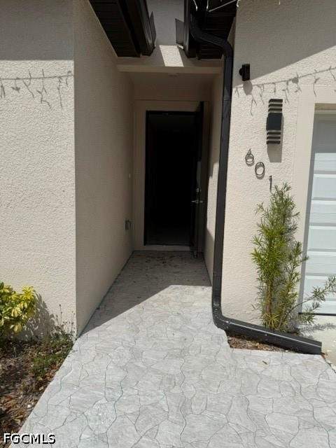 4 bedroom SingleFamilyResidence at 6013 Acorn Cir, Port Labelle, Labelle — photo 4
