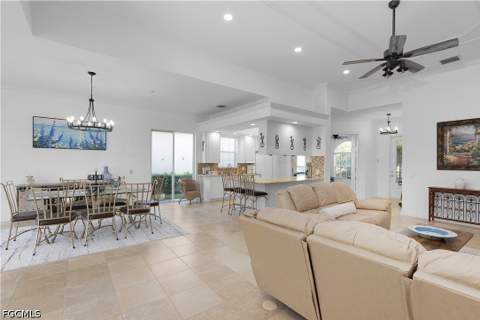 7983 Valentina Ct, Naples FL - photo 13 of 47