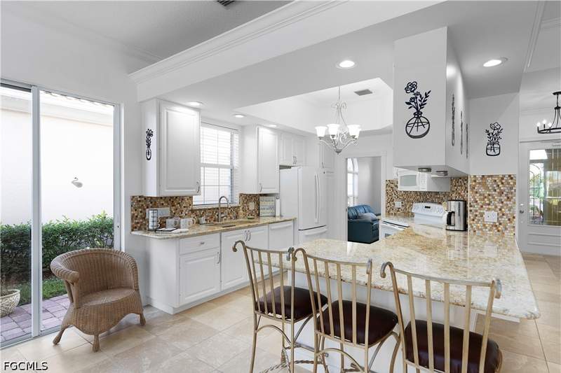 3 bedroom SingleFamilyResidence at 7983 Valentina Ct, Verona Walk, Naples — photo 4