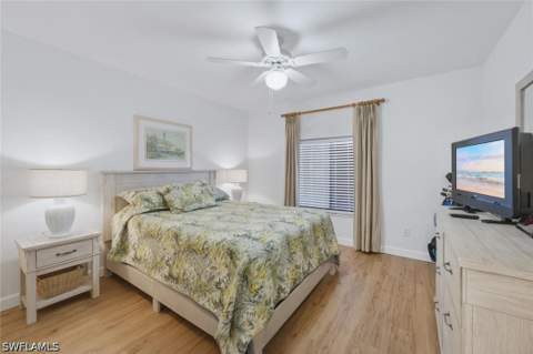 7260 Coventry Ct 405, Naples FL - photo 21 of 47