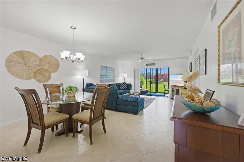 2 bedroom Condominium at 7260 Coventry Ct 405, Country Manor, Naples — photo 5