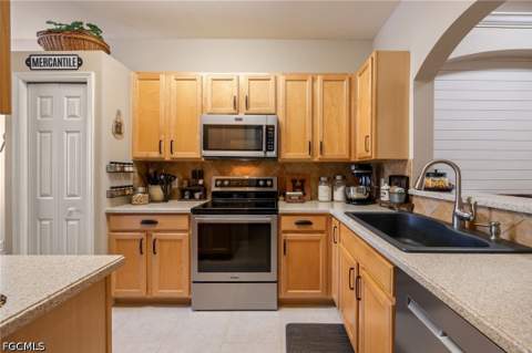 7900 Lake Sawgrass Loop 4612, Fort Myers FL - photo 9 of 42