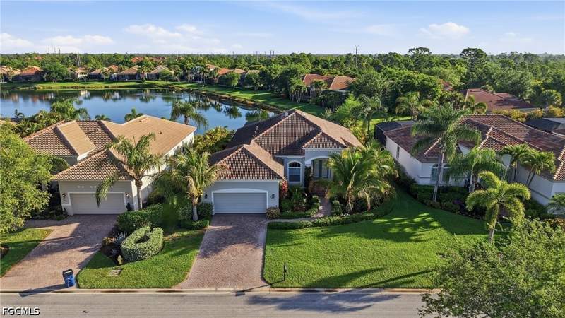 3 bedroom SingleFamilyResidence at 5672 Whispering Willow WAY, EMERSON SQUARE, Fort Myers — photo 3