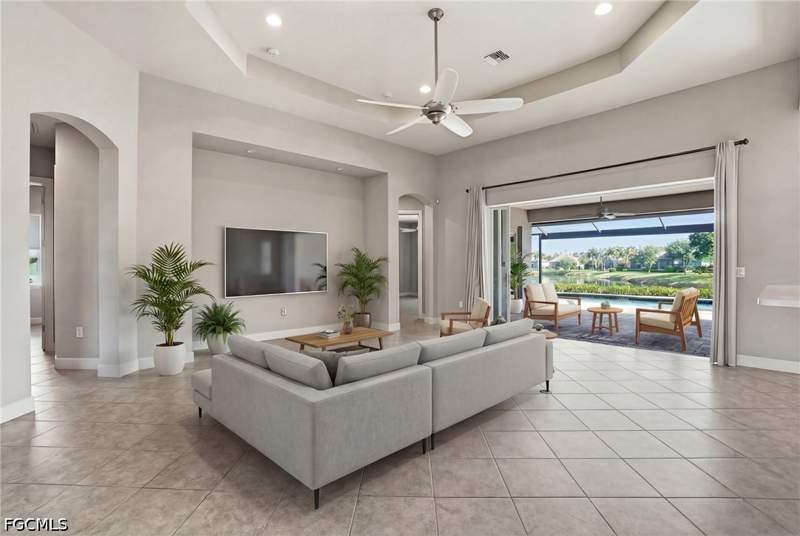 3 bedroom SingleFamilyResidence at 5672 Whispering Willow WAY, EMERSON SQUARE, Fort Myers — photo 5