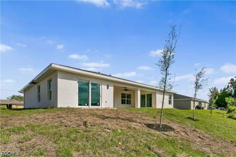 2210 NW 2nd Ave, Cape Coral FL - photo 17 of 41