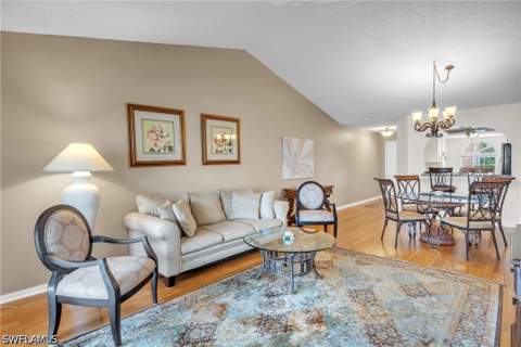 505 Mardel Dr 109, Naples FL - photo 6 of 18