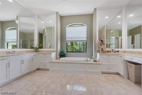 3323 Atlantic Cir, Naples FL - photo 15 of 29