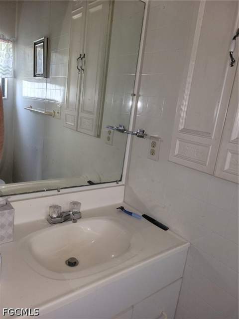 1104 Gulf St, Moore Haven FL - photo 15 of 26
