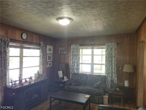 1104 Gulf St, Moore Haven FL - photo 16 of 26
